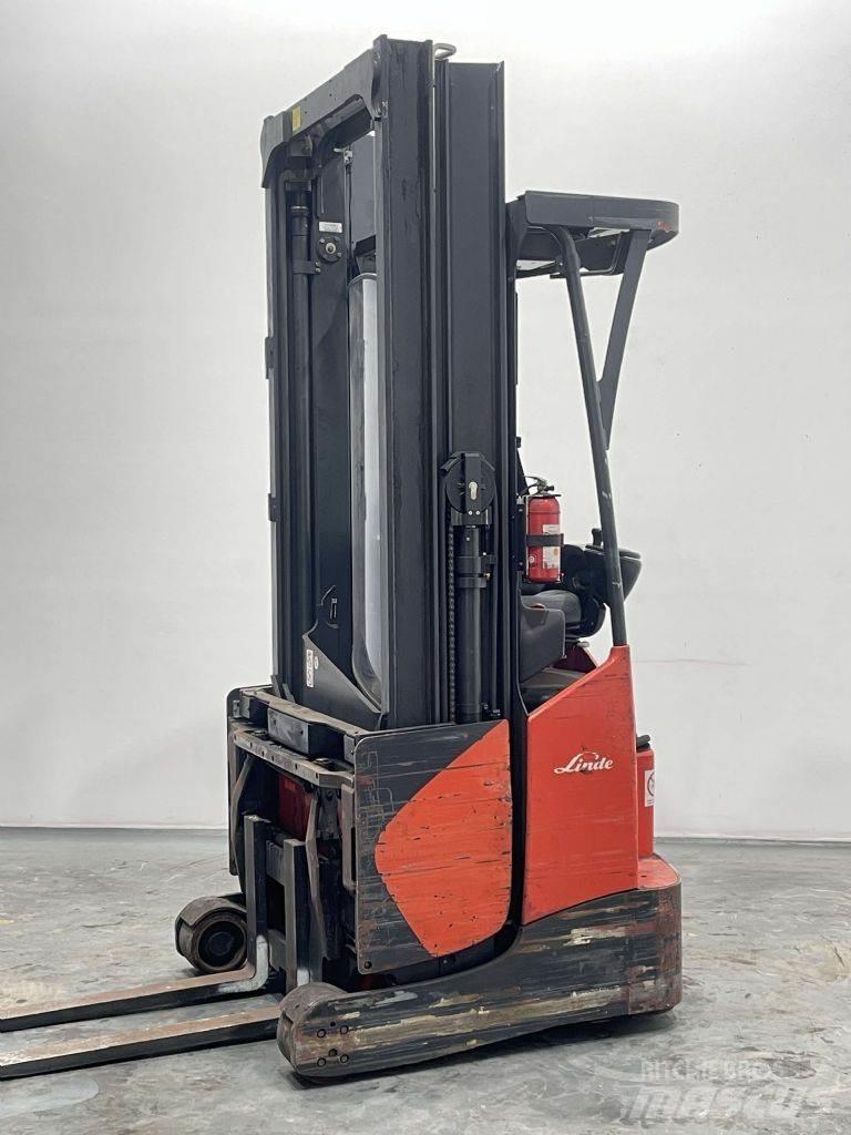 Linde R16X-03-116 Chariot à mât rétractable