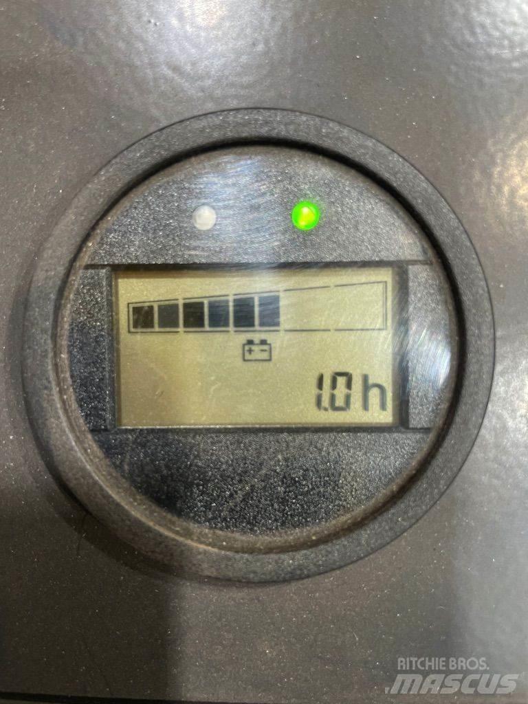 Linde T14S-1154 Transpalette accompagnant