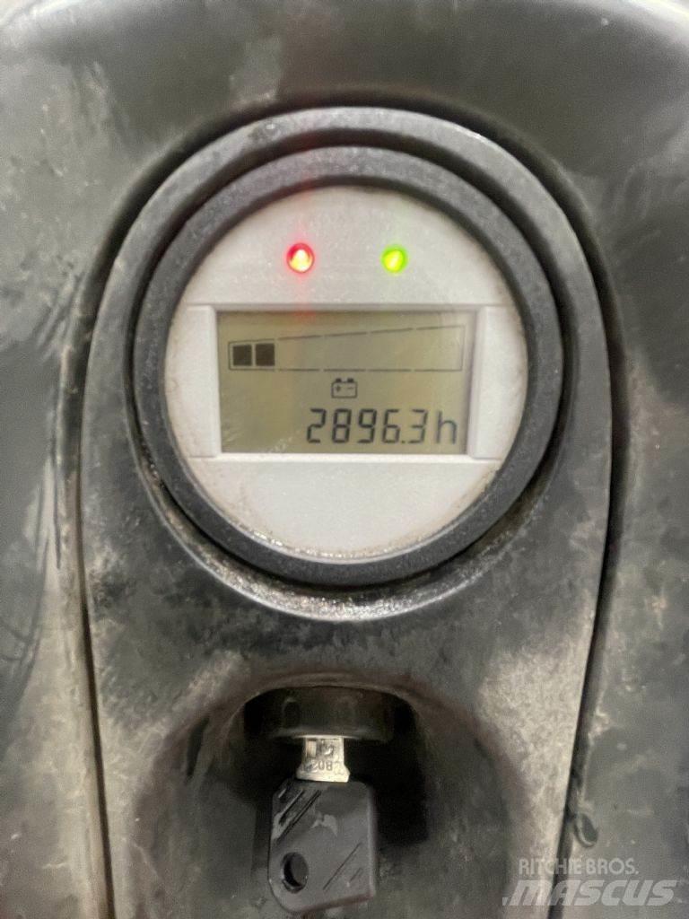 Linde T16-1152-Li-Ion Transpalette accompagnant