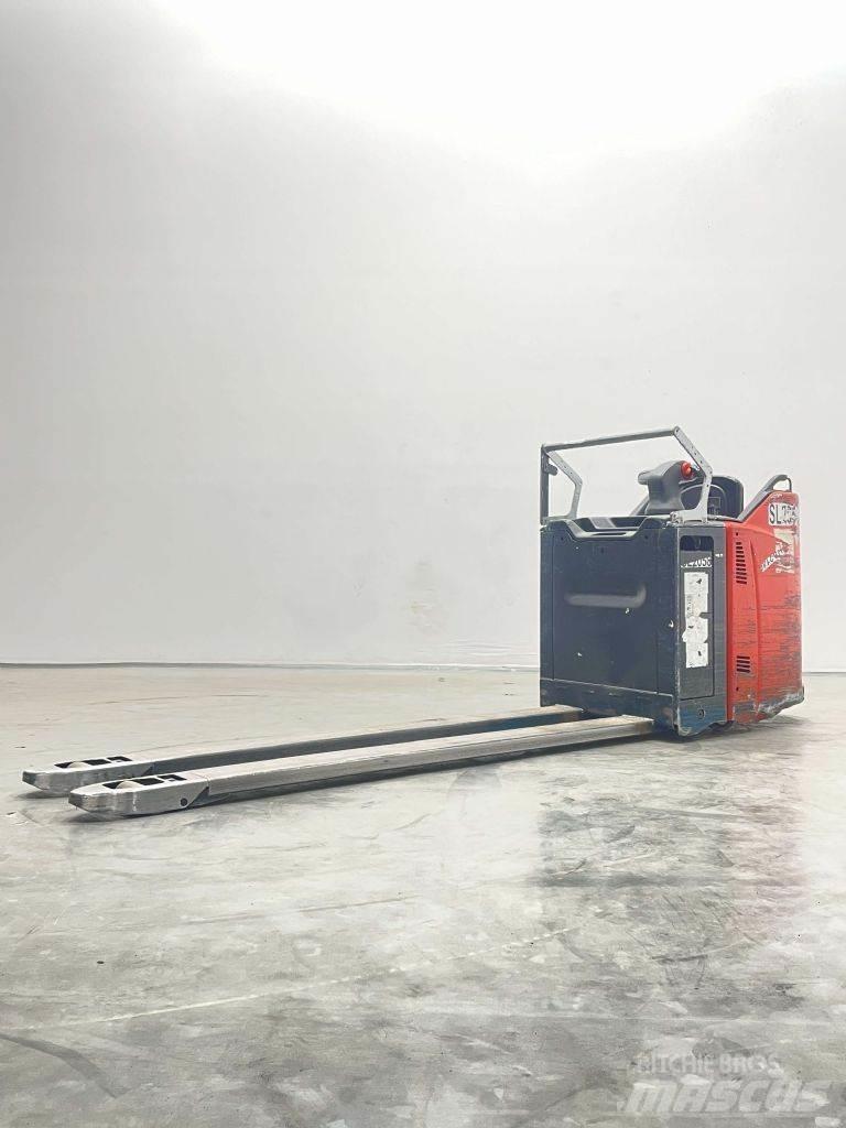 Linde T25SP-131 Transpalette accompagnant