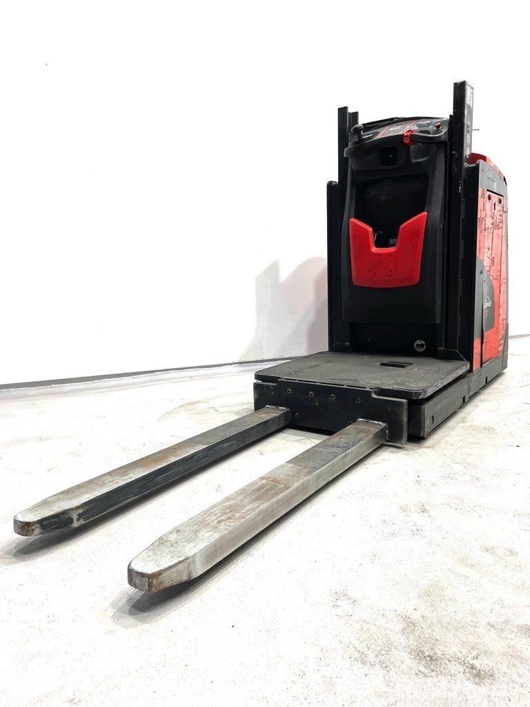 Linde V10-5212 Préparateur de commande au sol