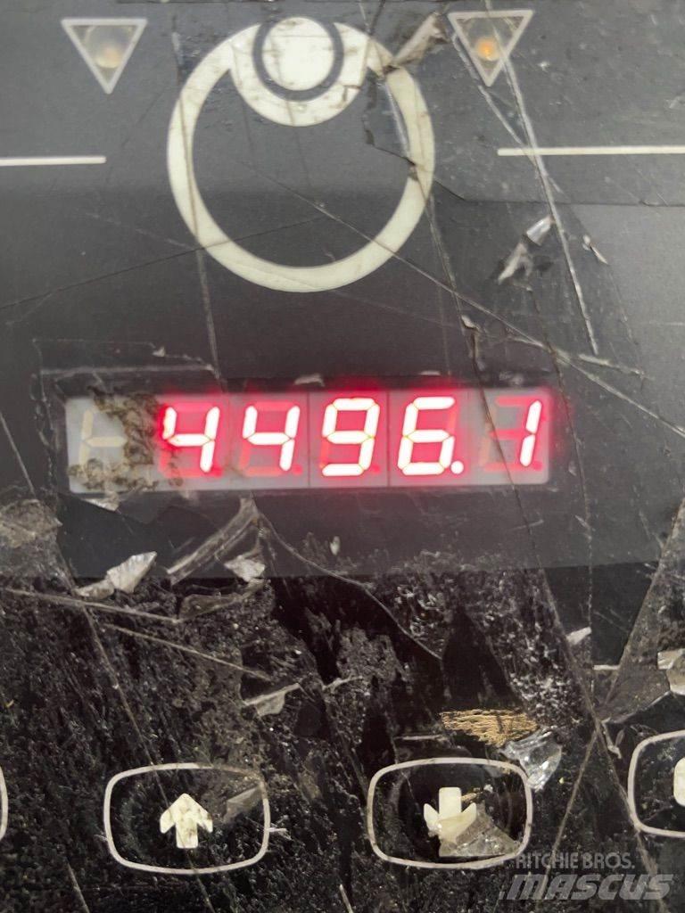 Linde V10-5212 Préparateur de commande au sol