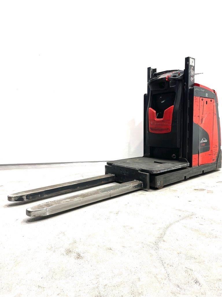 Linde V10-5212 Préparateur de commande au sol