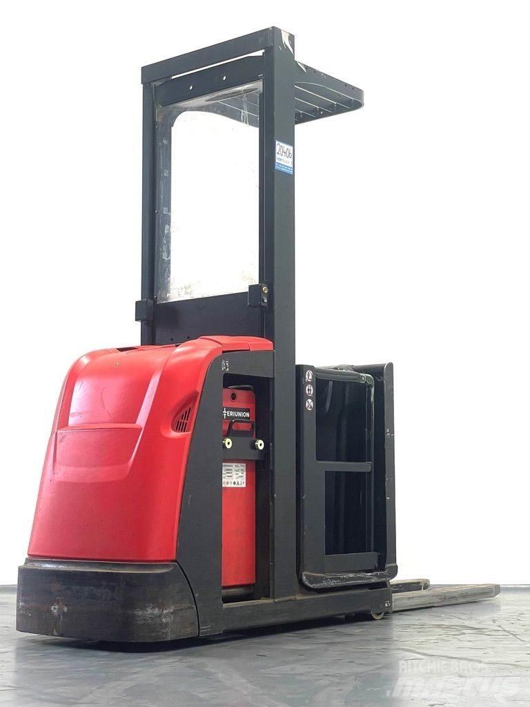 Linde V10-5212 Préparateur de commande au sol