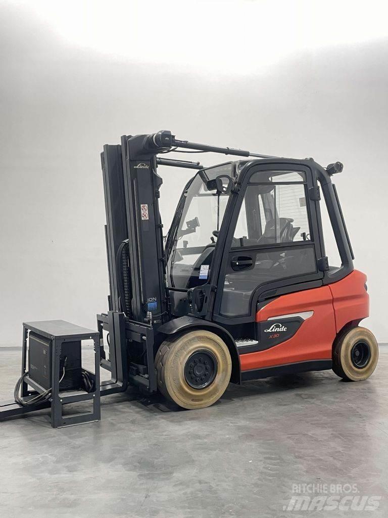 Linde X30-1252-Li-Ion Chariots élévateurs électriques