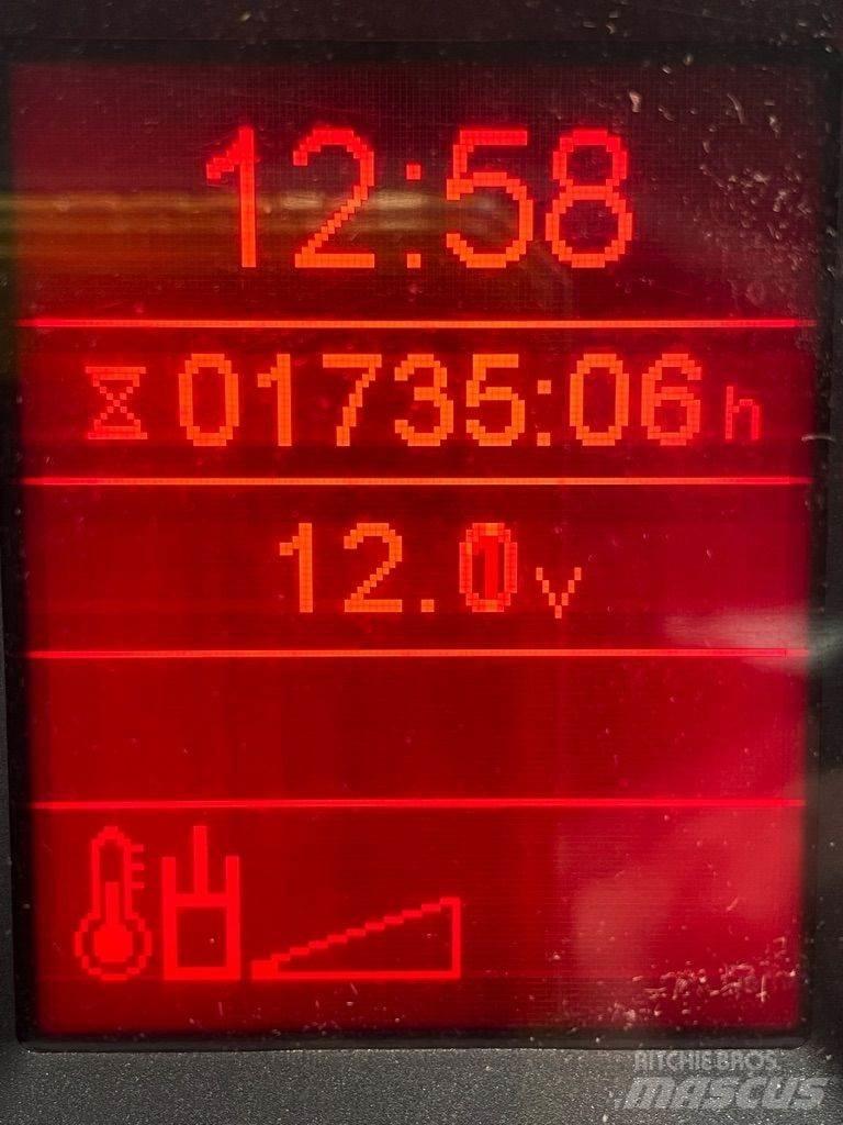 Paus RL8.7 Chargeuse sur pneus