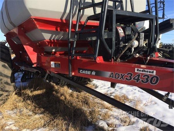 Case IH ADX3430 Semoir combiné