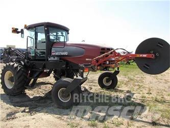 MacDon M150 Faucheuse andaineuse automotrice