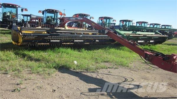 New Holland 1475 Faucheuse-conditionneuse