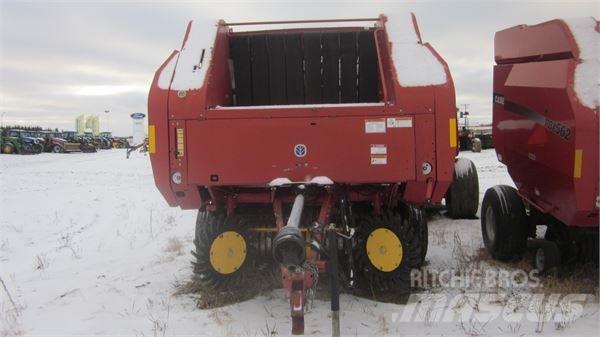 New Holland BR780 Presse à balle ronde