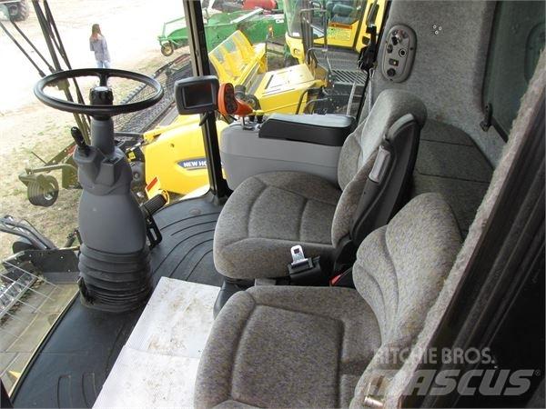 New Holland CX860 Moissonneuse batteuse