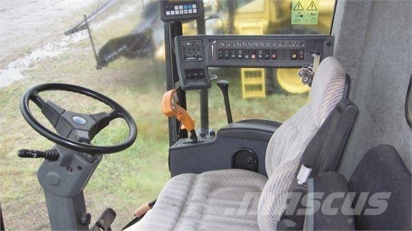 New Holland TX66 Moissonneuse batteuse