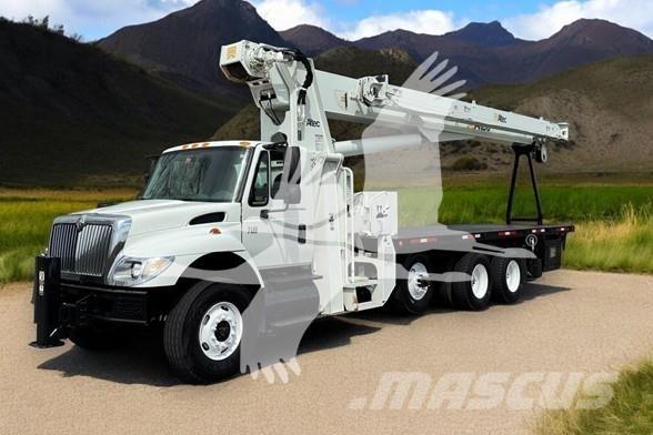 Altec AC26-103B Camion plateau ridelle avec grue