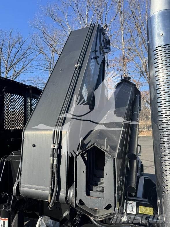 Hiab 300-6 Grue forestière