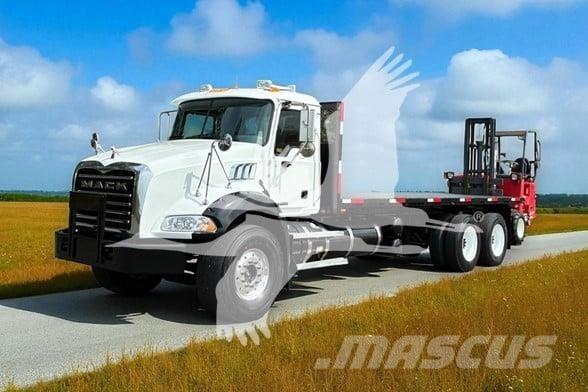 Moffett M55 Chariot élevateur pour camion