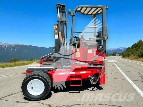 Moffett M5500P Chariot élevateur pour camion