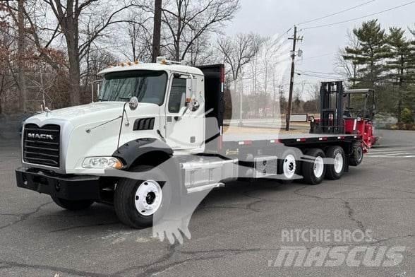 Moffett M8 55.4 Chariot élevateur pour camion