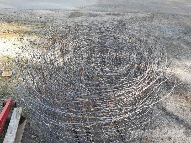  1 RULLE FÅR STÄNGSEL Autres matériels d'élevage