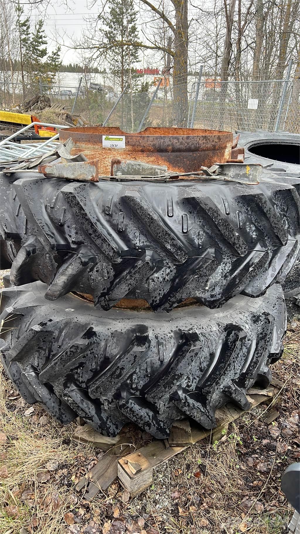  20.8R 38 Pneus, roues et jantes
