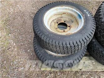  27X8.50-15 Pneus, roues et jantes