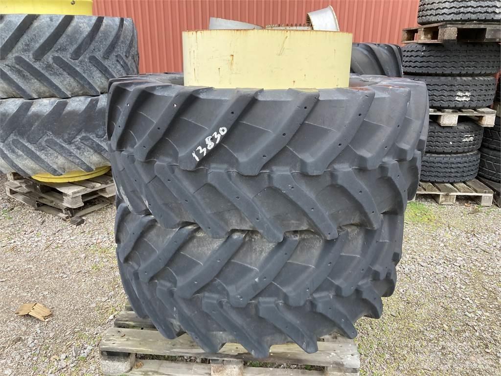  540/65X30, 40 % Pneus, roues et jantes