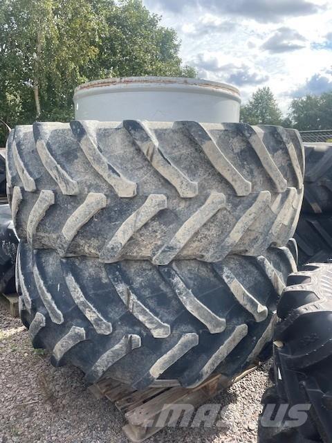  650/65X42 DUBBELMONTAGE Pneus, roues et jantes