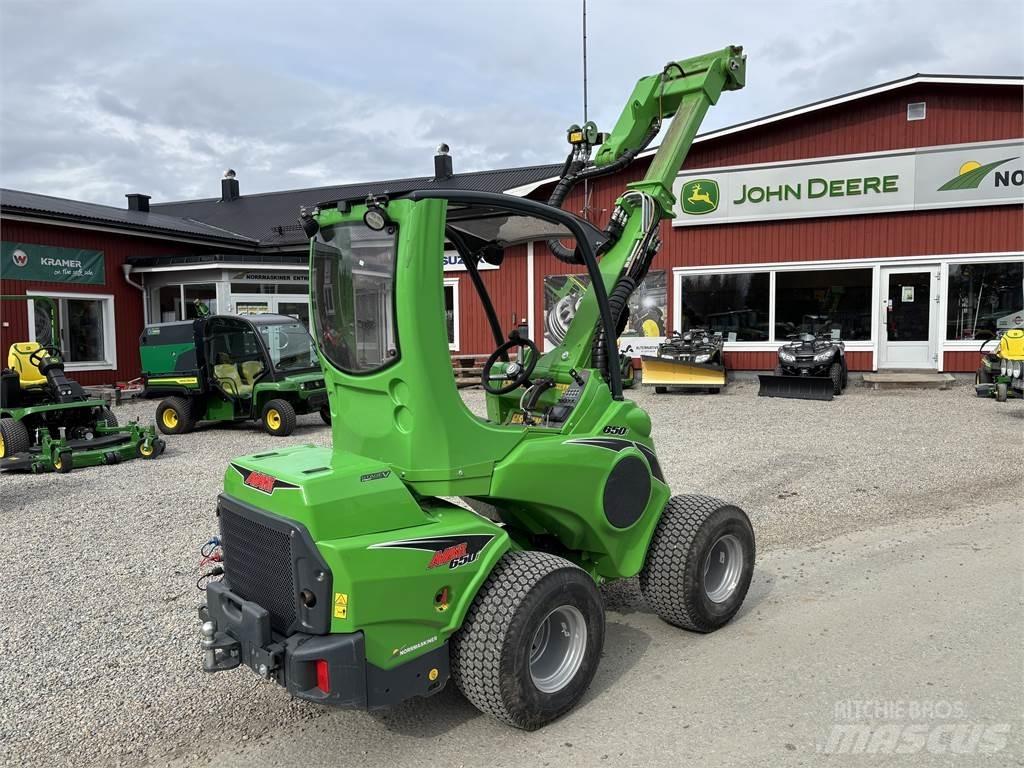Avant 650 Chargeuse compacte