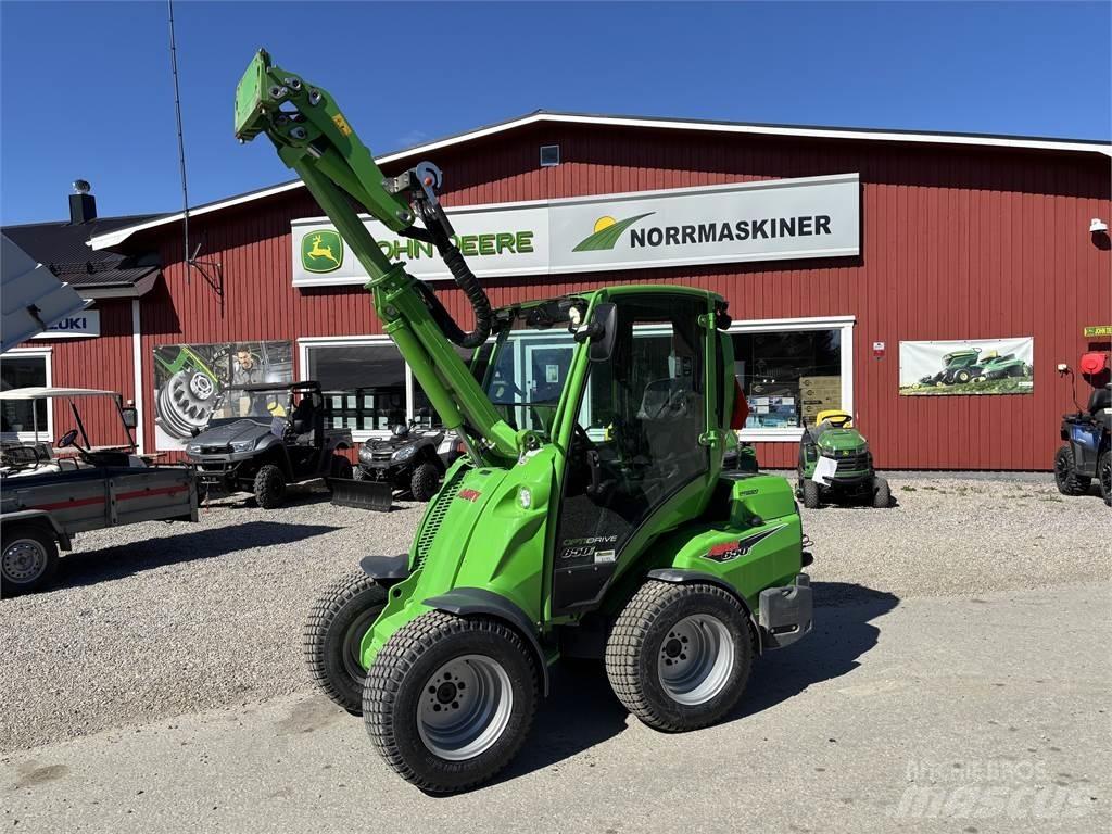 Avant 650 Chargeuse compacte