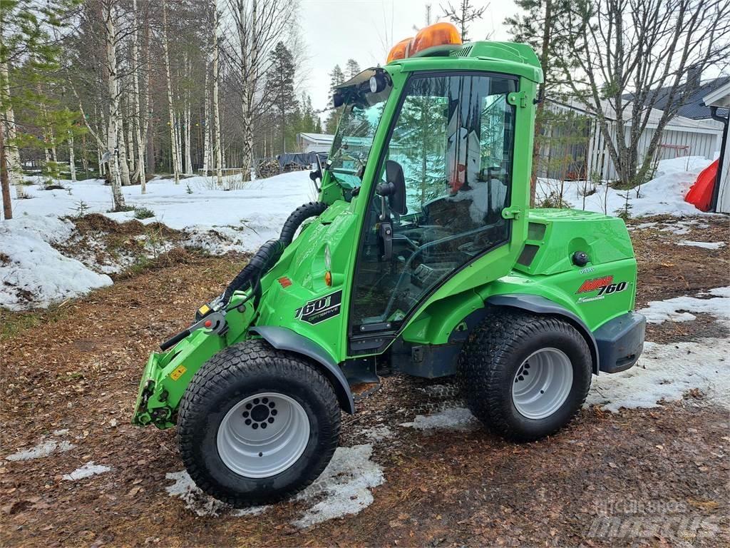 Avant 760 i Chargeuse compacte