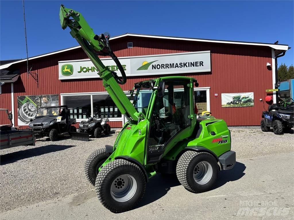Avant 760i Chargeuse compacte