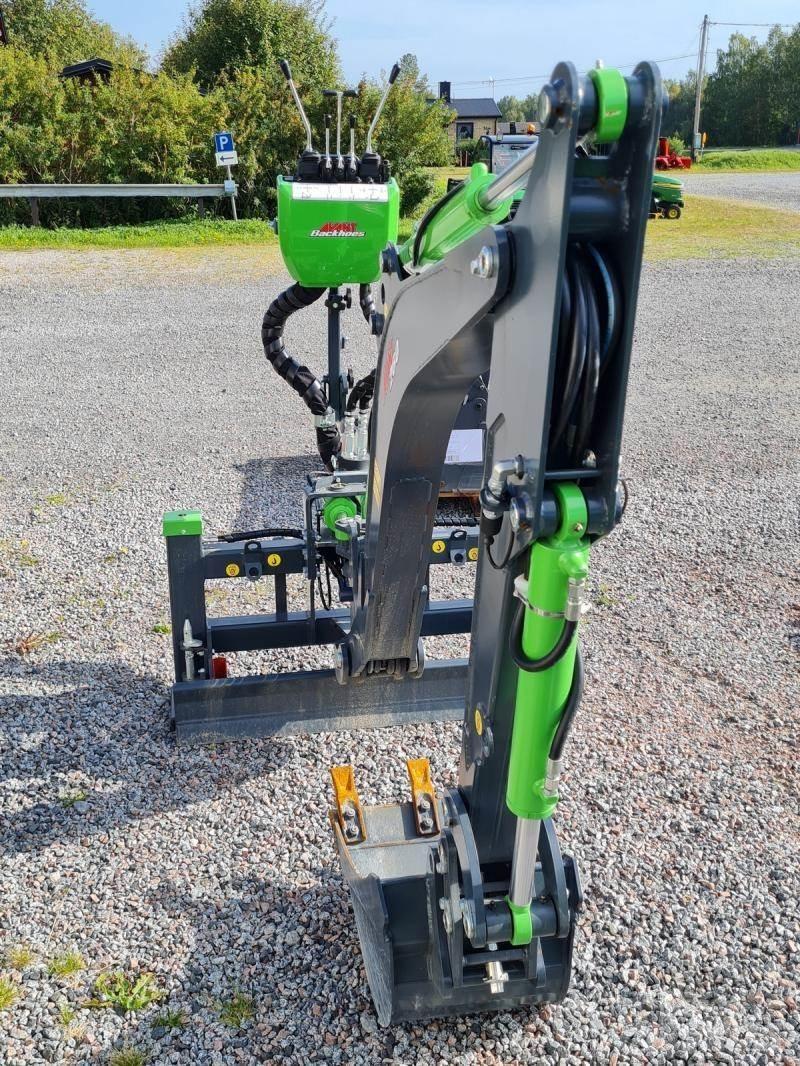 Avant Grävaggregat 260 Chargeuse compacte