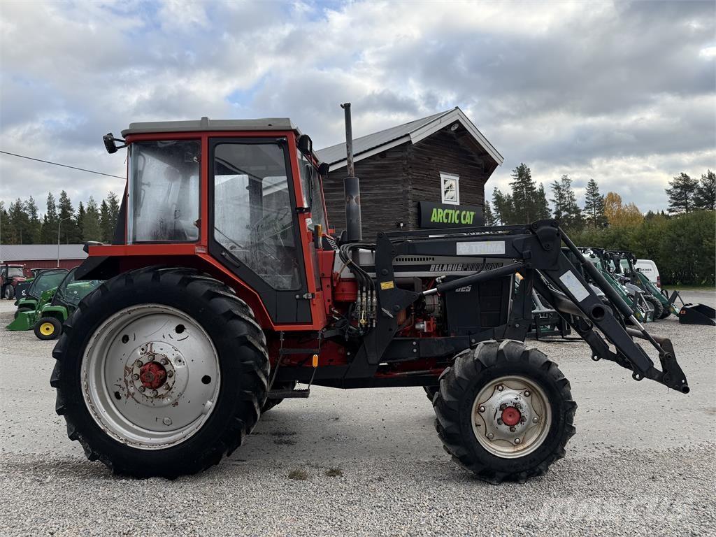 Belarus 825 Tracteur