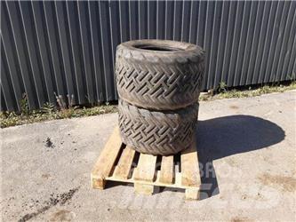 BKT Däck 31x15,5-15 Pneus, roues et jantes