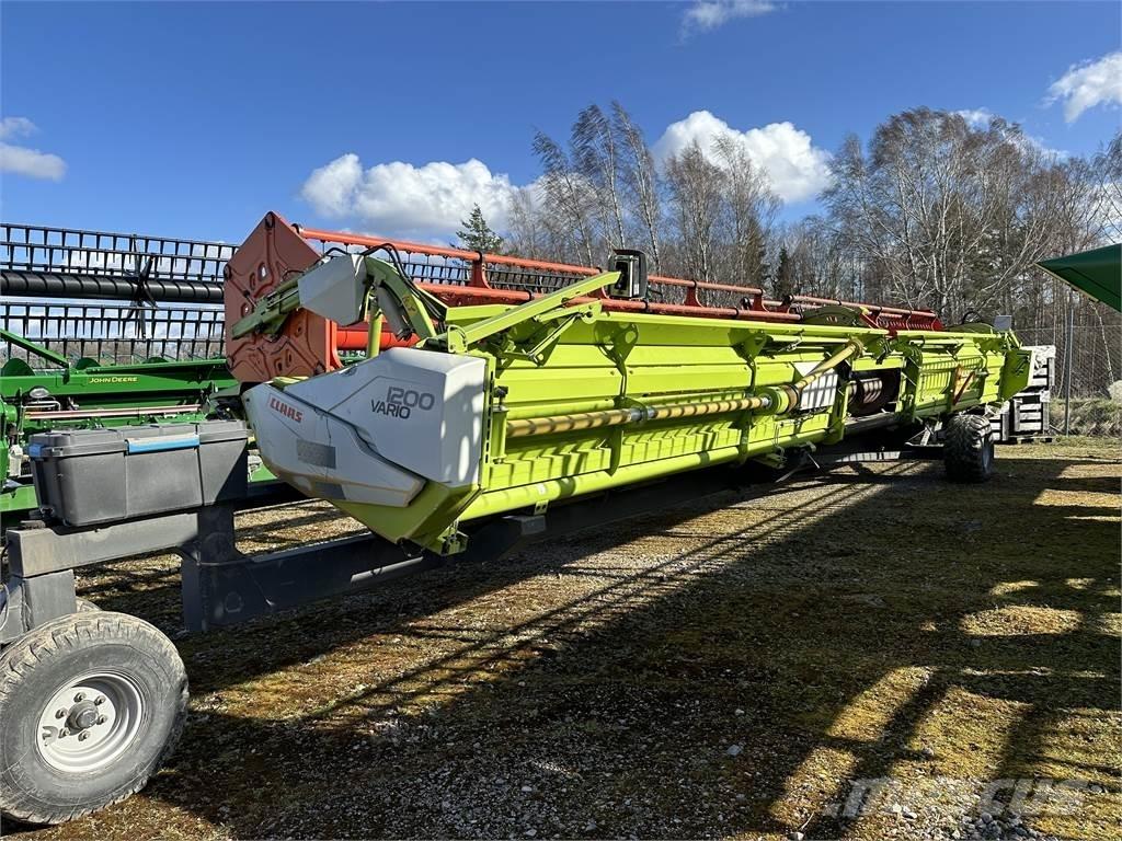 CLAAS Lexion 770 TT Moissonneuse batteuse