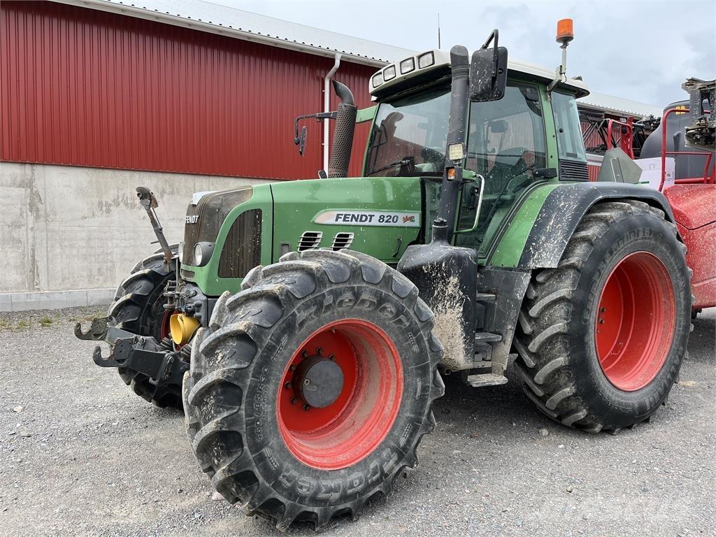 Fendt 820 TRAKTOR Tracteur