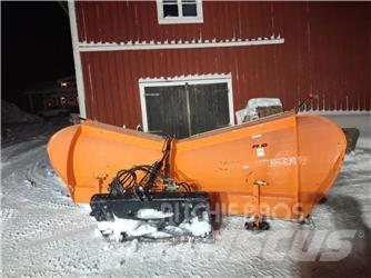 FMG PA300 Autres équipements pour route et neige