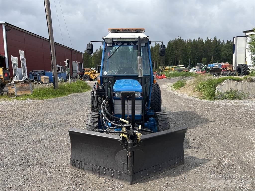 Ford 1920 4WD Tracteur