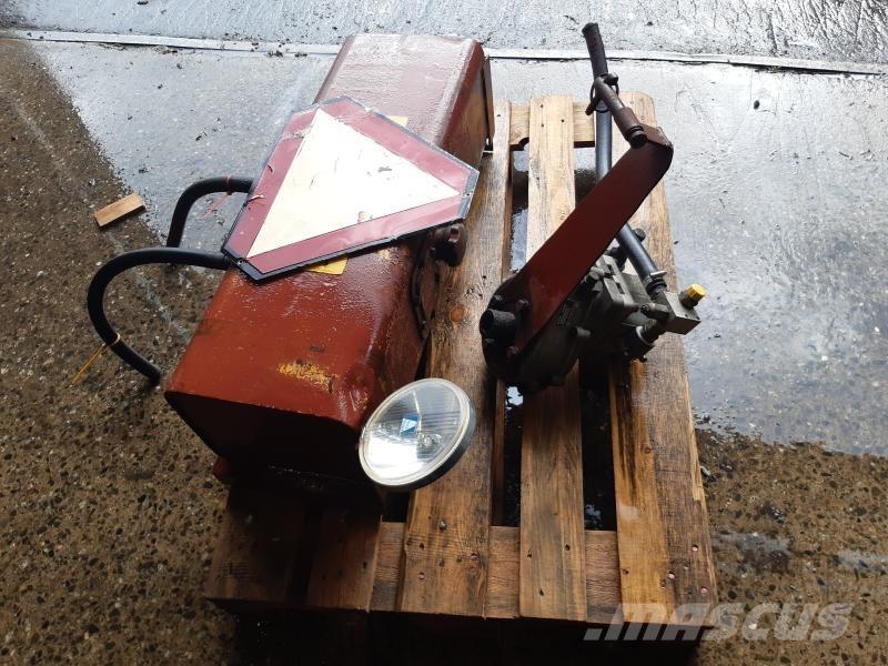  HYDRUALMOTOR PTO Autres matériels d'élevage