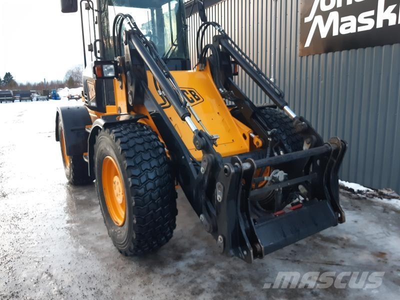 JCB 411 HT STORA BM Chargeuse sur pneus