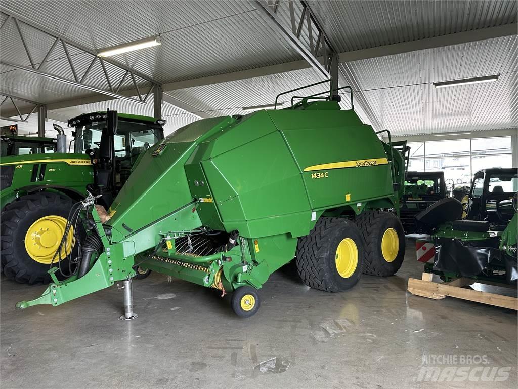 John Deere 1434 Presse à balle ronde