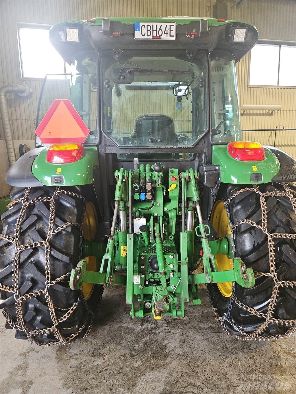 John Deere 5115M Tracteur