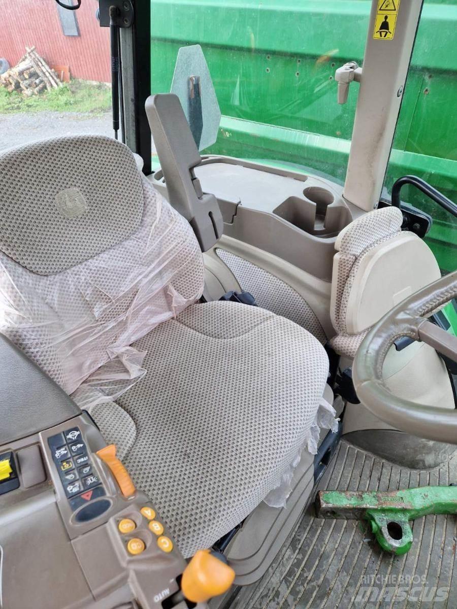 John Deere 5125 R Tracteur