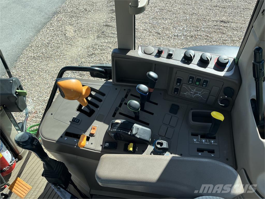 John Deere 6125M Tracteur