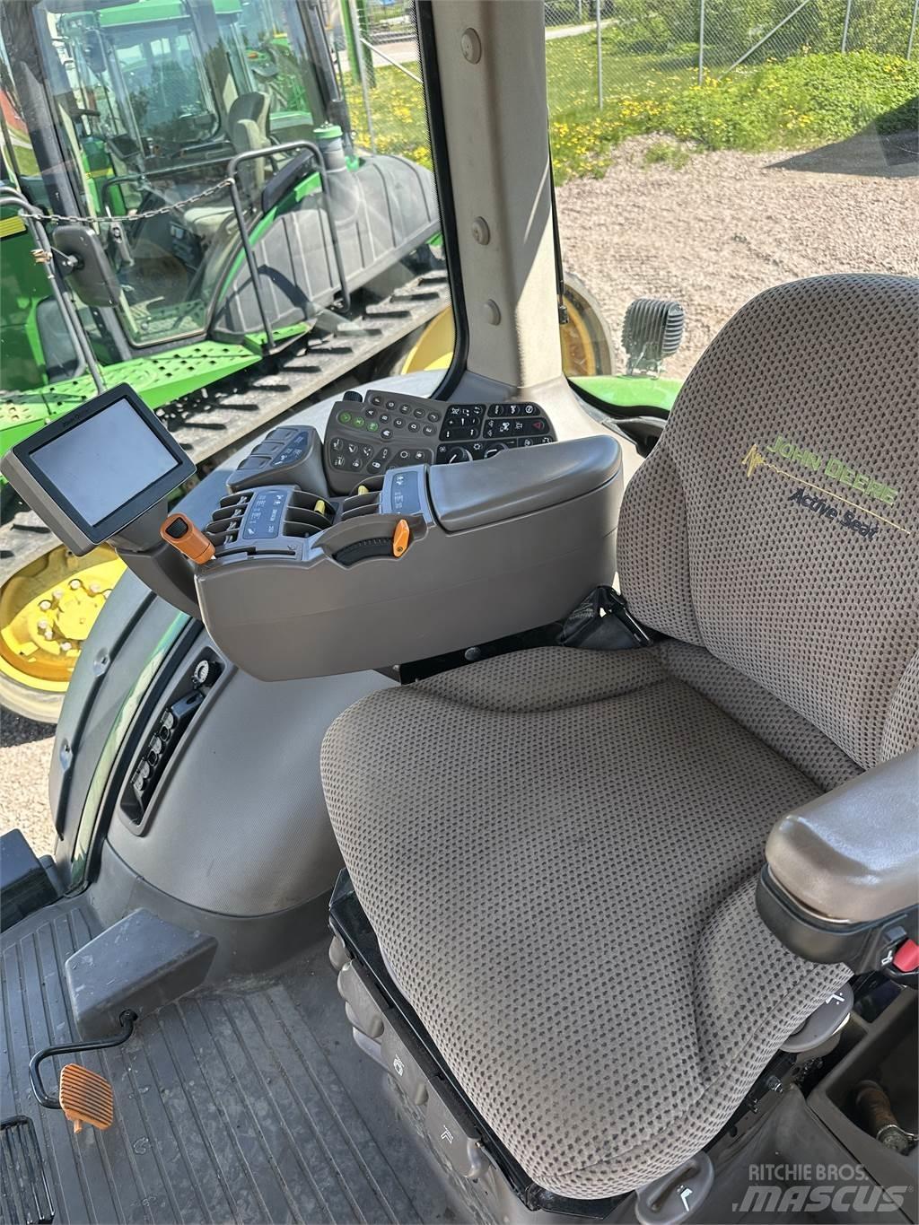 John Deere 7230R Tracteur