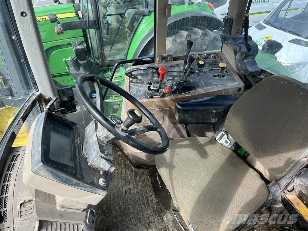 John Deere 7700 Tracteur