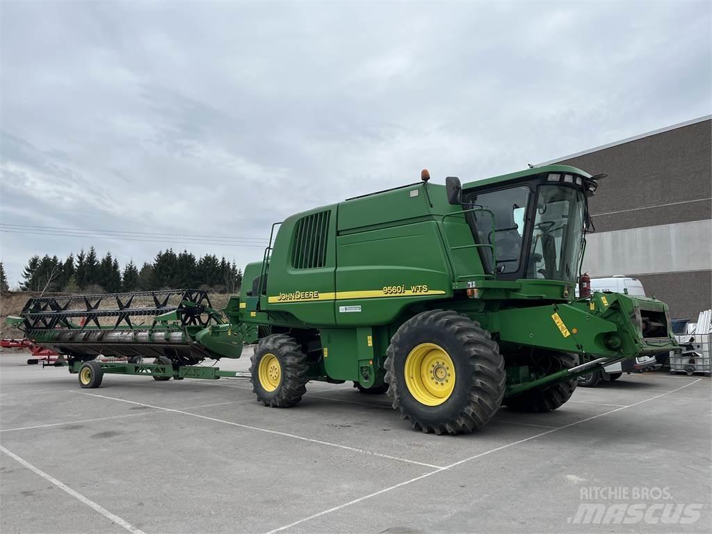 John Deere 9560i WTS Moissonneuse batteuse