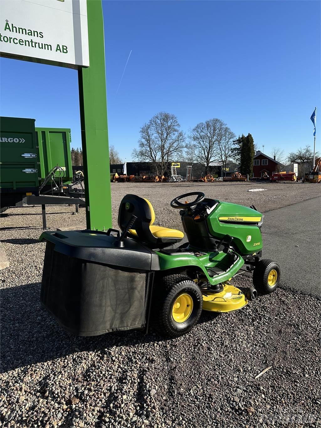 John Deere X350R Entretien du sol - Autres