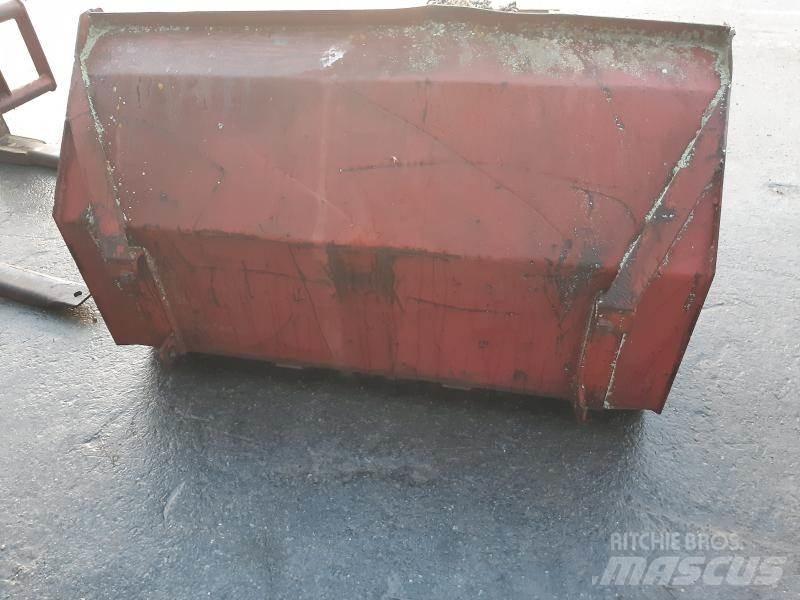  JORDSKOPA 120 TYP 3 Autres équipements pour tracteur