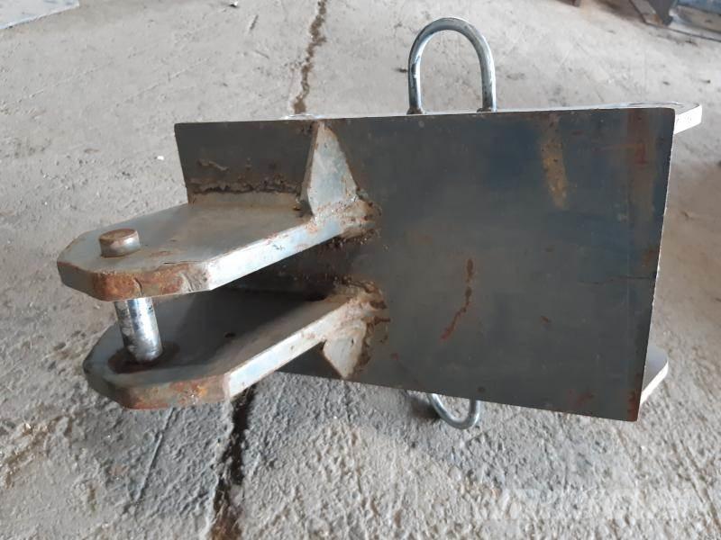  KOMBI GRIND S40 Pelle sur chenilles