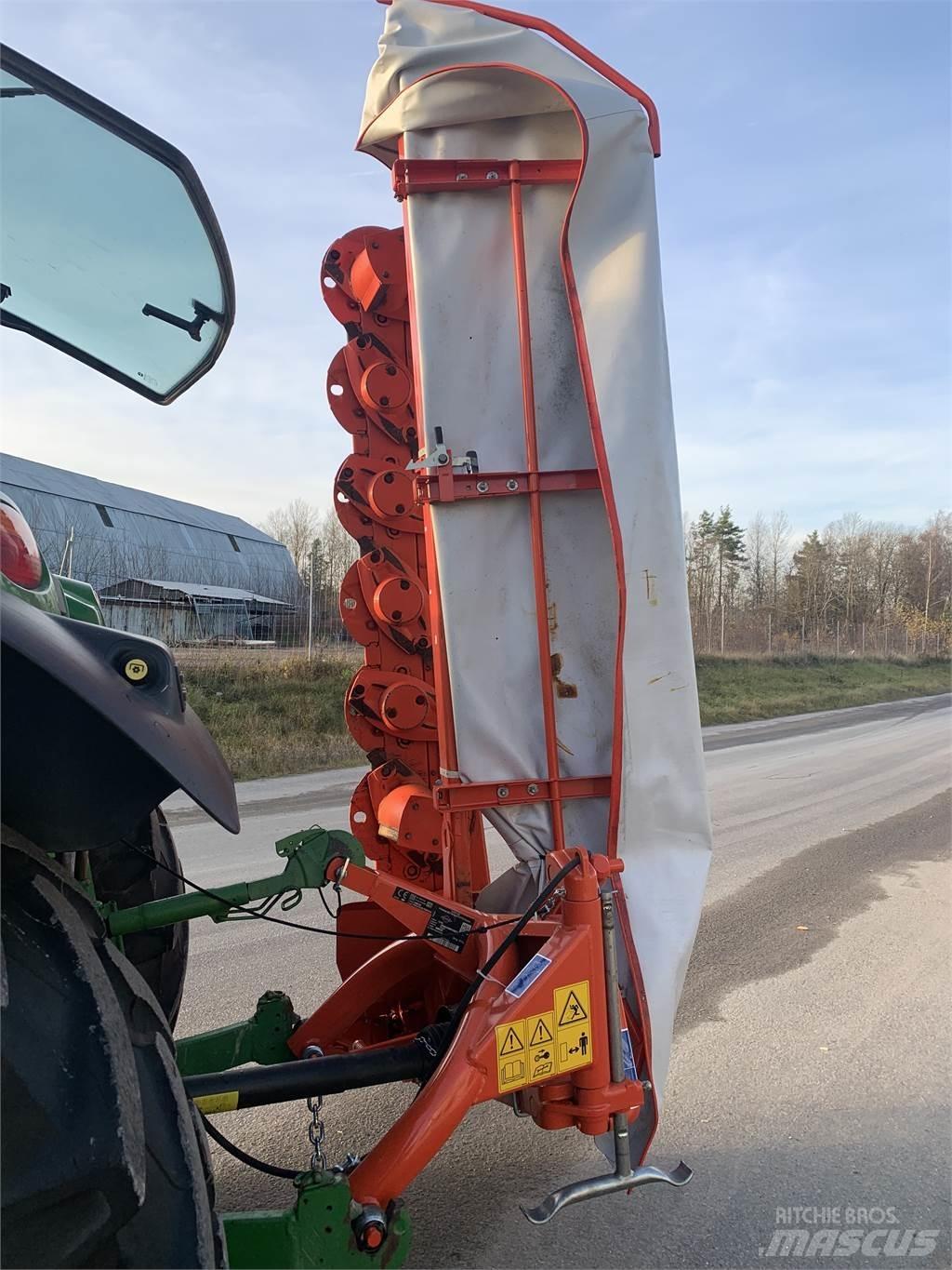 Kuhn Slåtterbalk GMD28 Autres matériels de fenaison